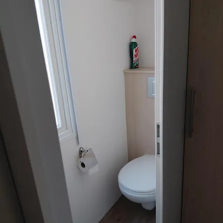 Mobil-home Confort, 6 Personnes, 캠프장