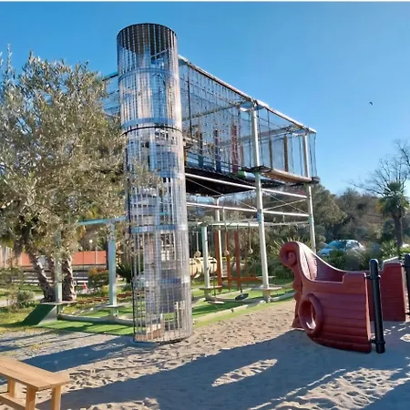 Camping Mobil-home Confort, 6 Personnes, Argelès-sur-Mer
